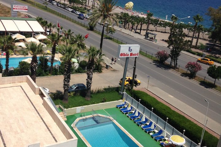 Hotel Pool