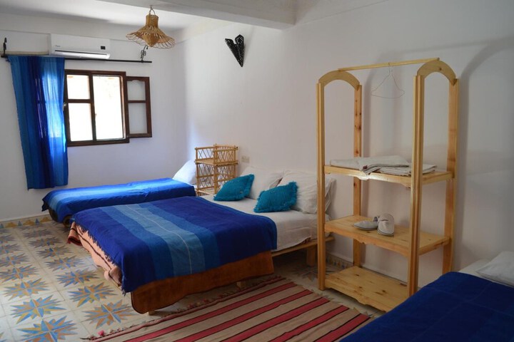 Room 26 of 61