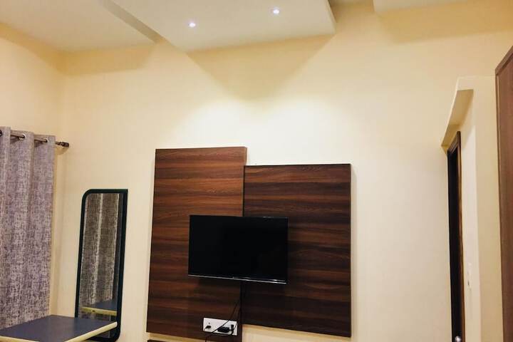 Room 8 of 39