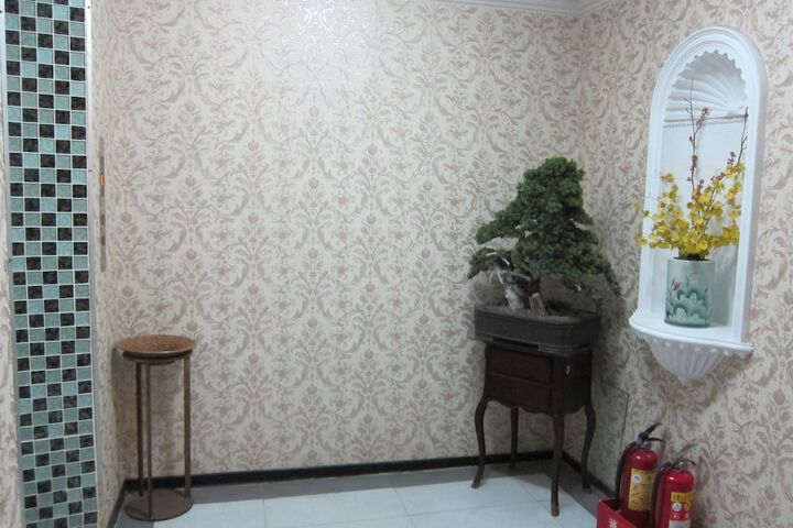 Ballroom/Hall 37 of 39