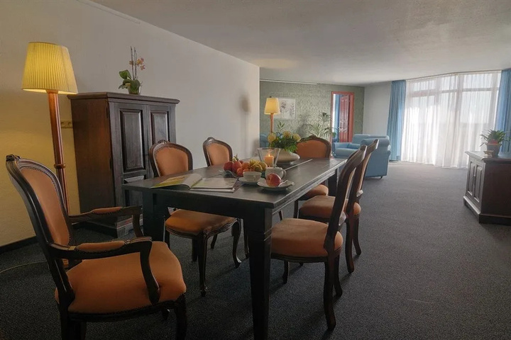 guest_rooms