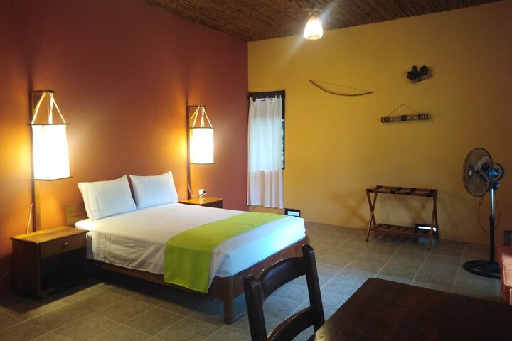 Room 6 of 31