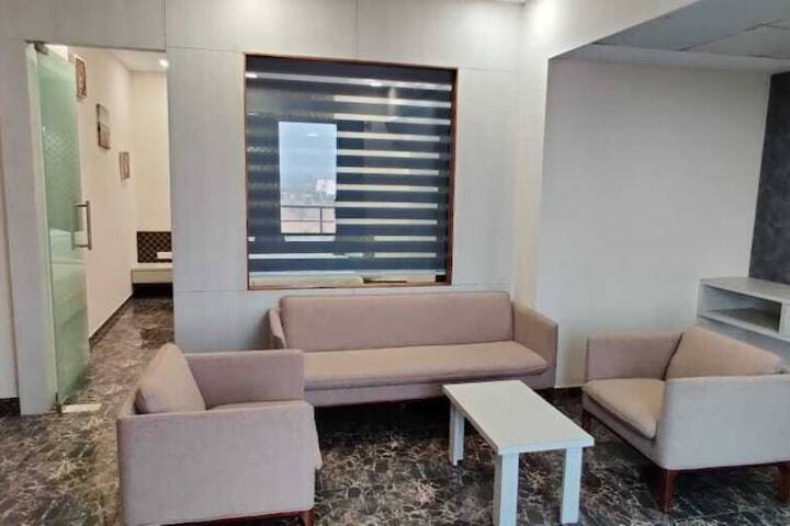 Room 3 of 13