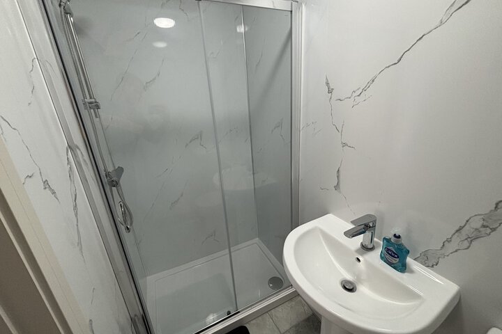 Room 3 of 46