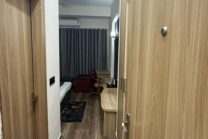Room 62 of 130