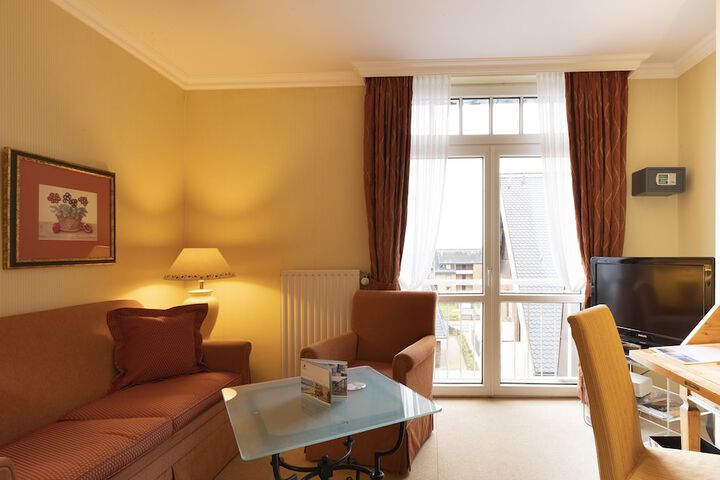 Room 32 of 70