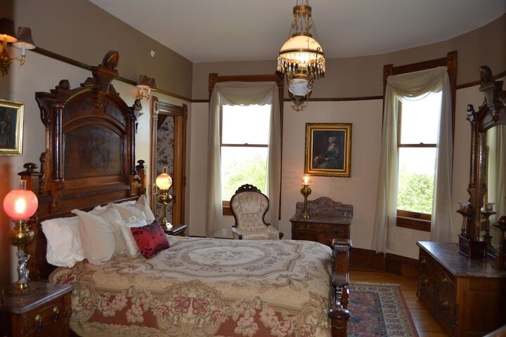Room 17 of 69