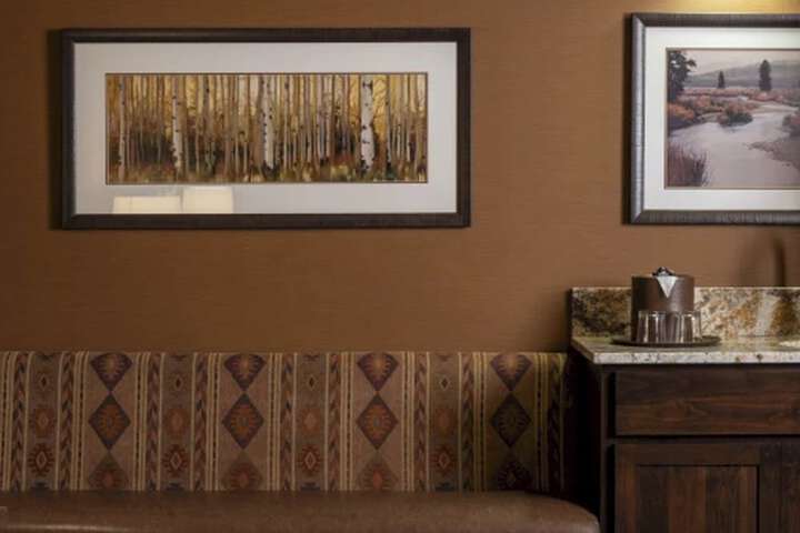 Room 14 of 36