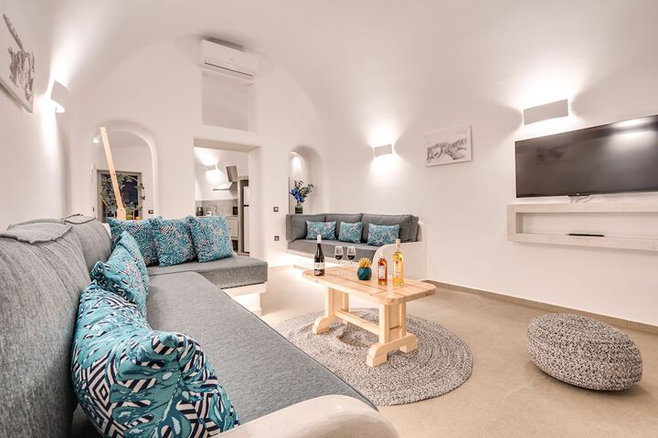 Room 12 of 24