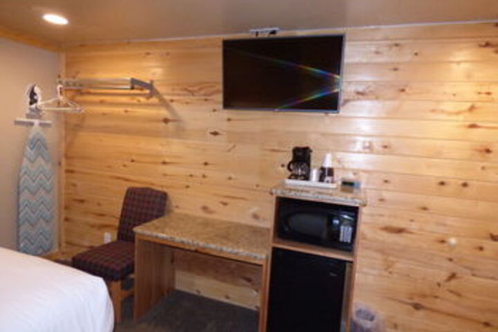 Room 26 of 35