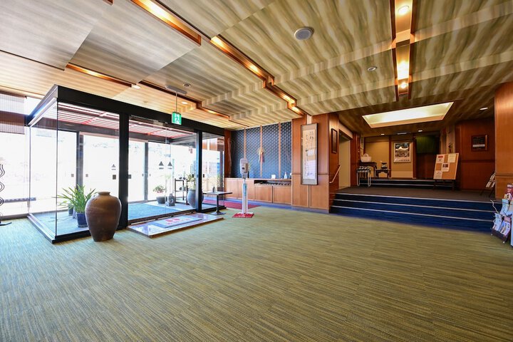 Hotel 2 of 48