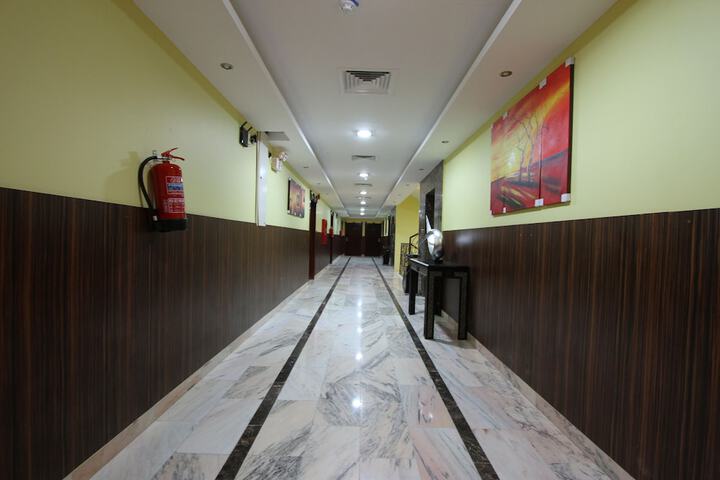 Ballroom/Hall 23 of 29