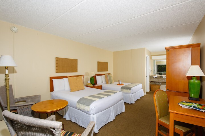 Non View 2 Double Beds (5 of 11)