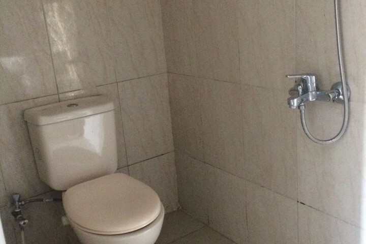 Room 13 of 25