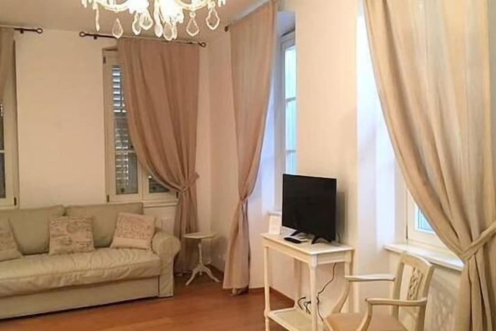 Room 28 of 57