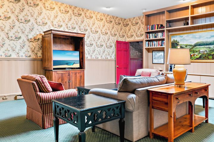 Room 22 of 56