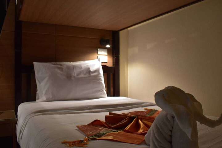 Room 13 of 50