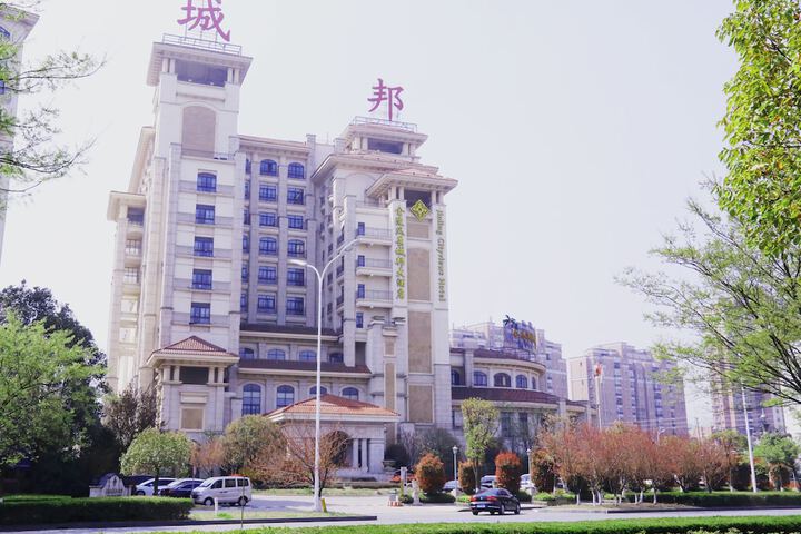 Hotel 46 of 48