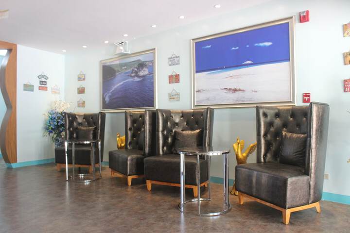 Hotel Interior 7 of 77
