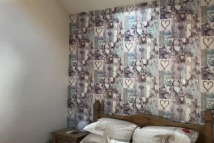 Room 3 of 32