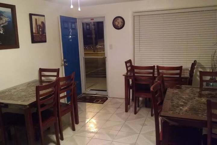 Breakfast/Coffee Service 14 of 19