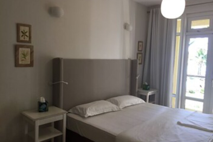 Room 17 of 18