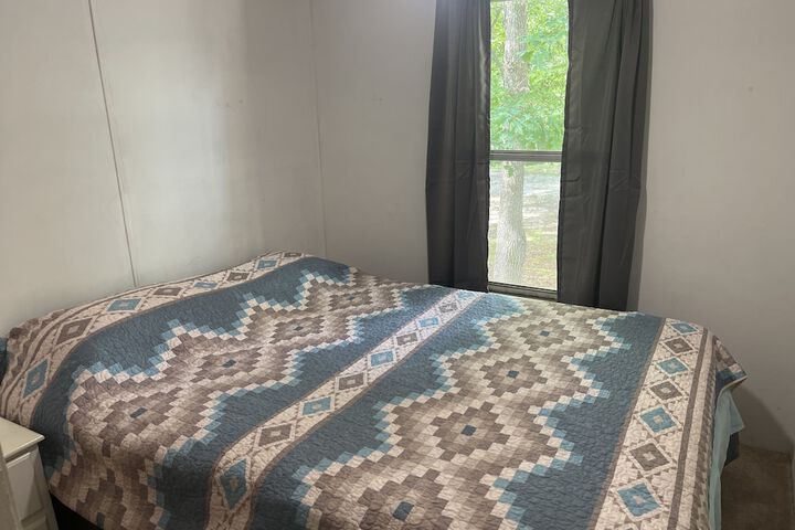 Room 9 of 24