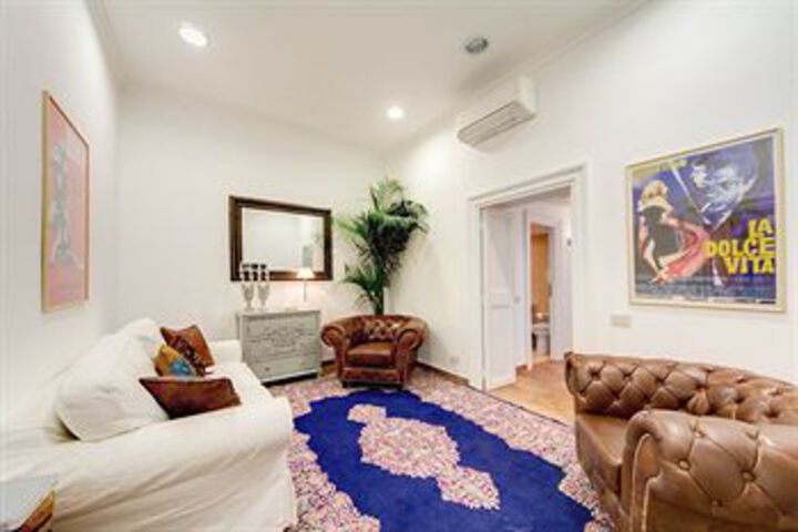 Room 20 of 49