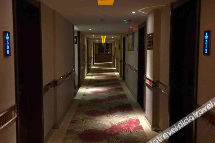 Hotel Interior 10 of 23
