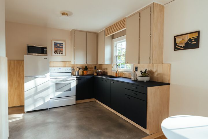 General 4 of 6