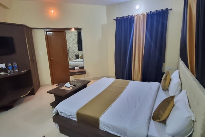 Room 21 of 41