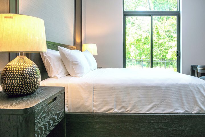 Room 2 of 15