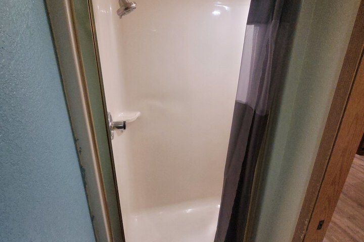 Room 20 of 35
