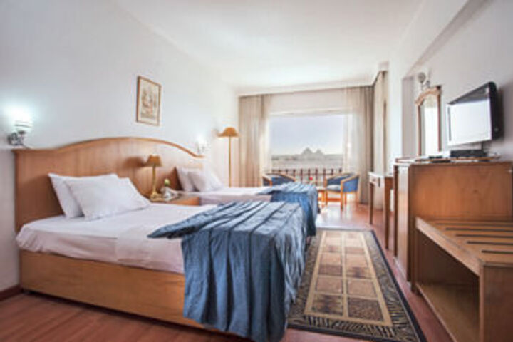 Room 7 of 21