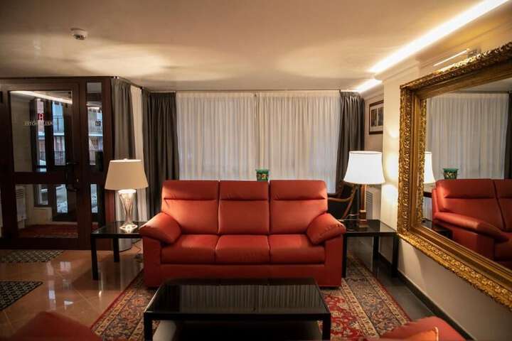 Hotel Interior 3 of 43