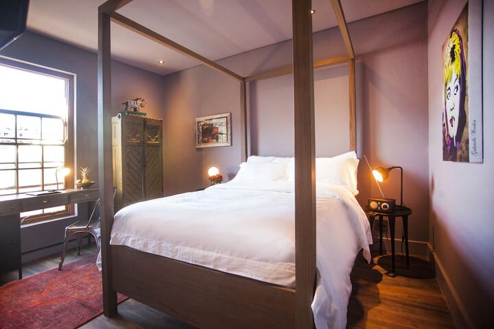 Room 15 of 89