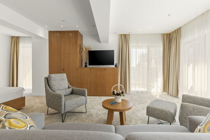 Room 59 of 150
