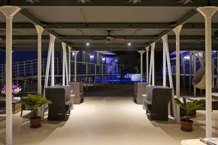 Hotel Interior 7 of 54