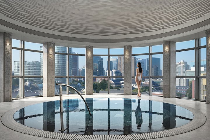 Pool 37 of 107