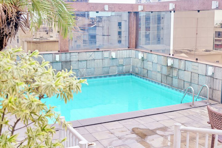 Pool 100 of 144