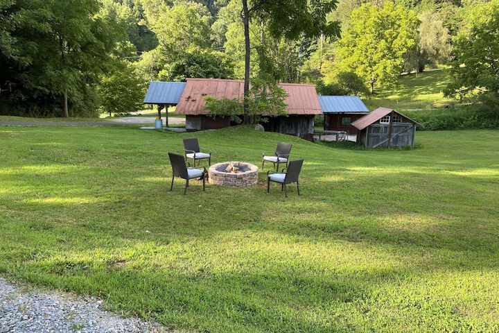 Property Grounds 20 of 24
