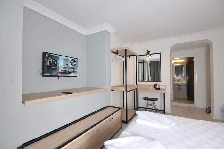 Room 7 of 39