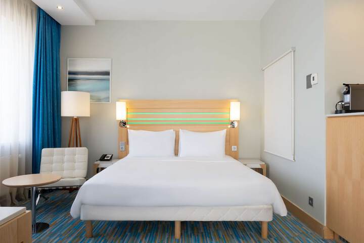 Room 36 of 160
