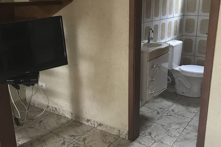 Room 20 of 36