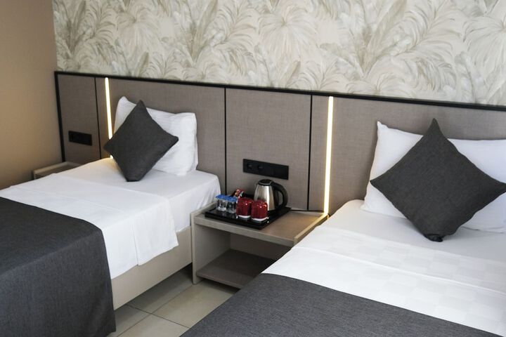 Room 20 of 64
