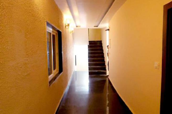 Hotel Grand Ganga