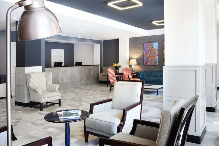 Hotel 4 of 36