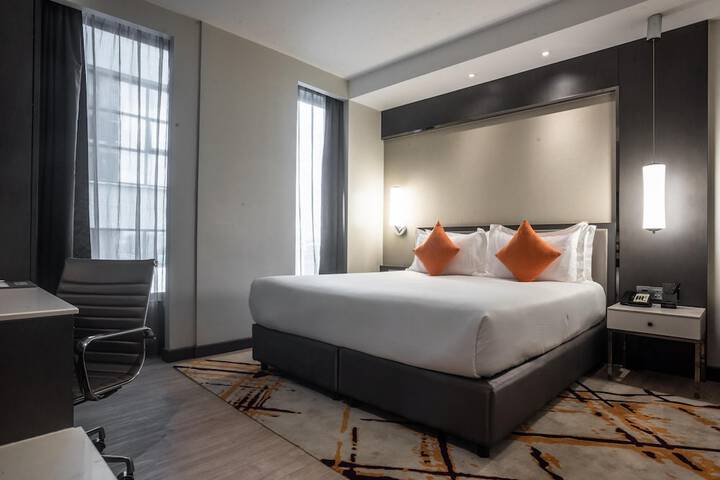 Room 21 of 86