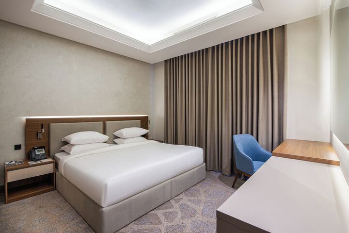 Room 13 of 54