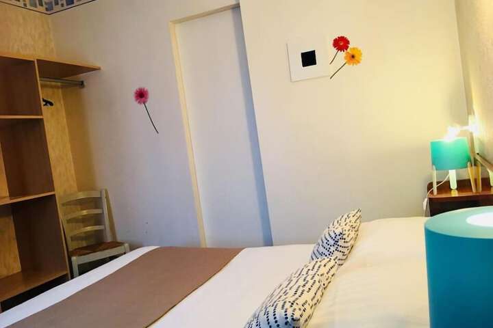 Room 12 of 45
